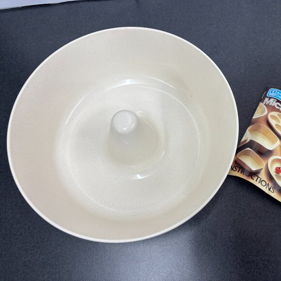 Vintage Anchor Ovenware Baking Ring For The Microwave In Box with Instructions - Picture 6 of 11